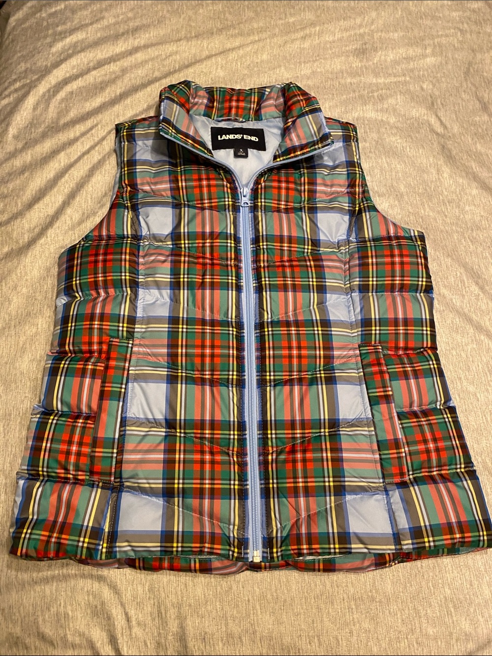 Lands End Plaid Down Puffer Vest Women’s Sz S Full Zip w/ Pockets NWOT